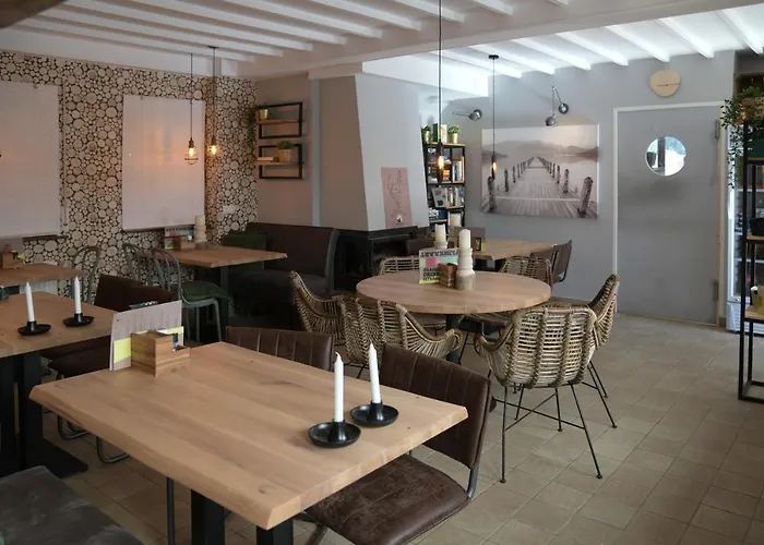 Basic Vakantiehuisje Op Val D\'Or
